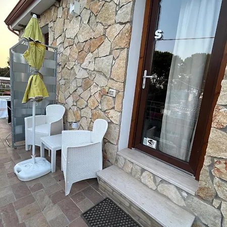 شقة Appartamenti Sant'Andrea *